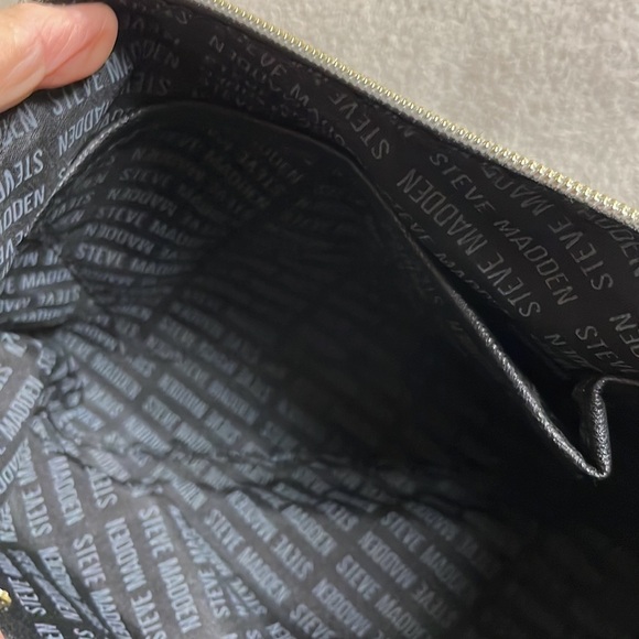Steve Madden Black Logo Clutch, NWT - Picture 9 of 9